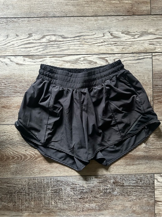 lululemon athletica Pants - lululemon athletica hottie hot shorts